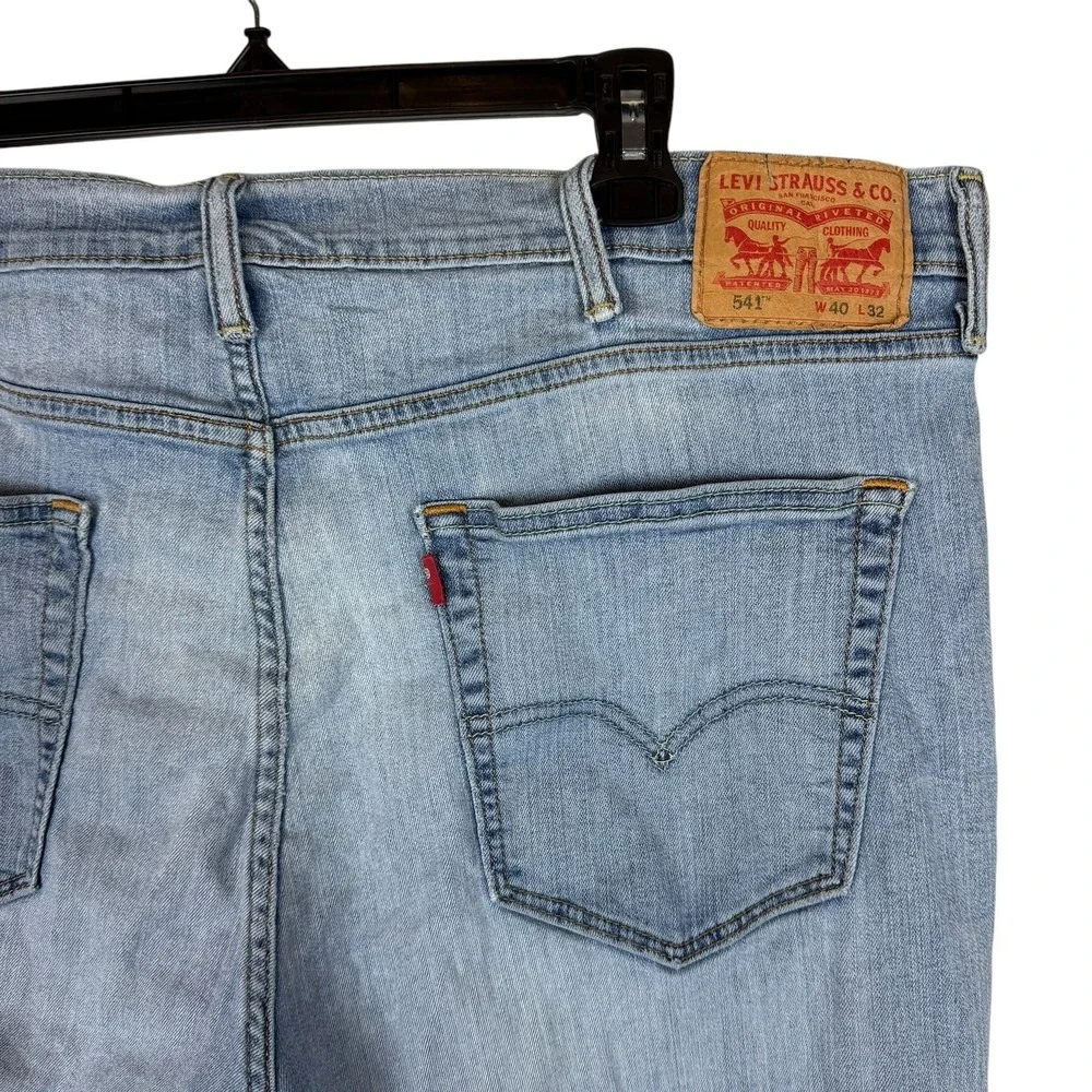 Levi's 541 Jeans Men 40x32 Blue Denim Stretch Mid-Rise Athletic Fit Straight Leg